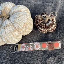 Load image into Gallery viewer, Harvest Bloom Keychain
